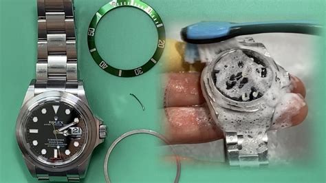 how to change crystal on rolex submariner|rolex crystal replacement price.